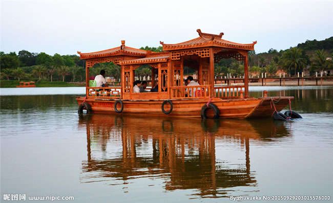 8米仿古镂空画舫游船